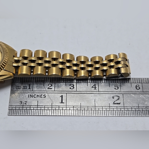 Gold Women's Watch - Picture 9 of 14